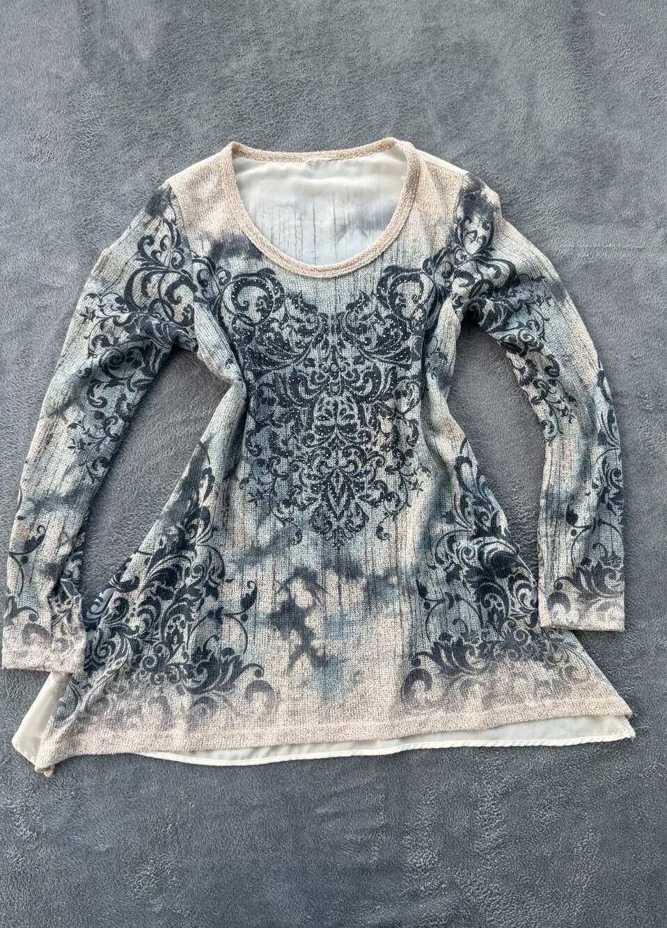 Vocal Long Sleeve Tunic Top Size Small Grey Black Embellished Floral Print Y2K